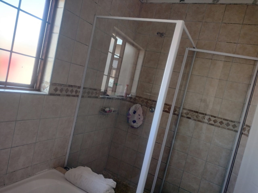 3 Bedroom Property for Sale in Hillside Free State